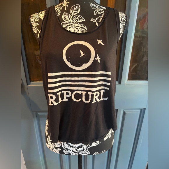 Rip Curl Black Graphic Tank Top - Picture 1 of 7